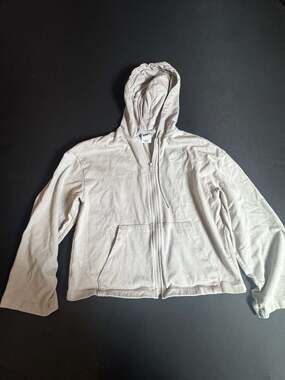 Nike Women's Essential Cream Full-Zip Hoodie
